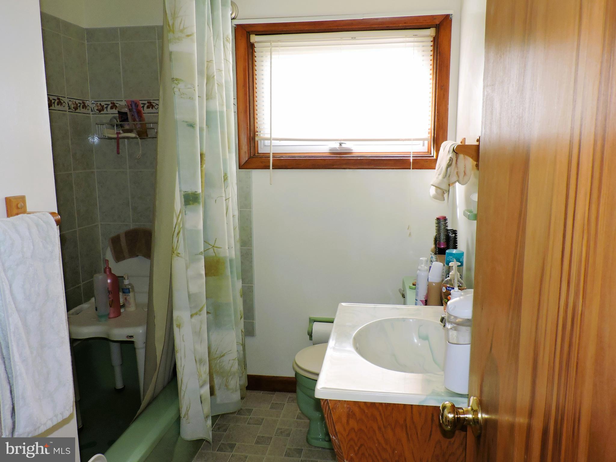 46 Laurel Road Southampton, PA 18966 - Photo 24 of 30 Gallery Image 24