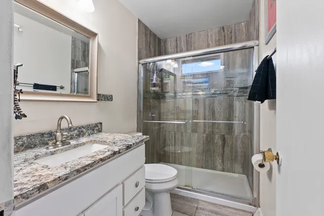 $299,900 | N268 Calvin Avenue, West Chicago, IL 60185