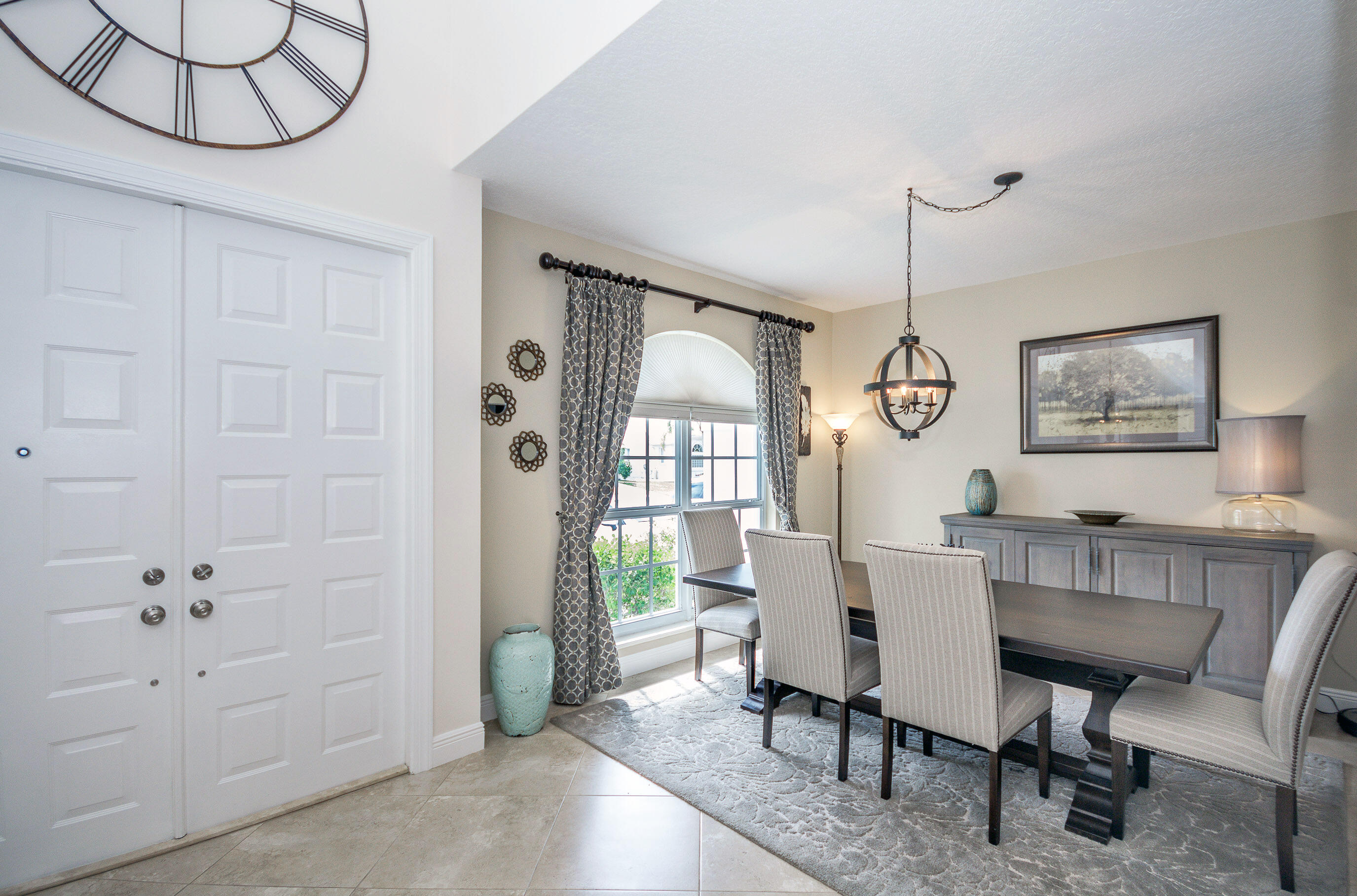 Foyer-Dining Room
