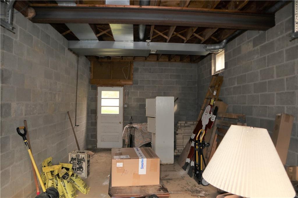 131 Rte 481 Fredericktown, PA 15333 - Photo 11 of 19 Gallery Image 11