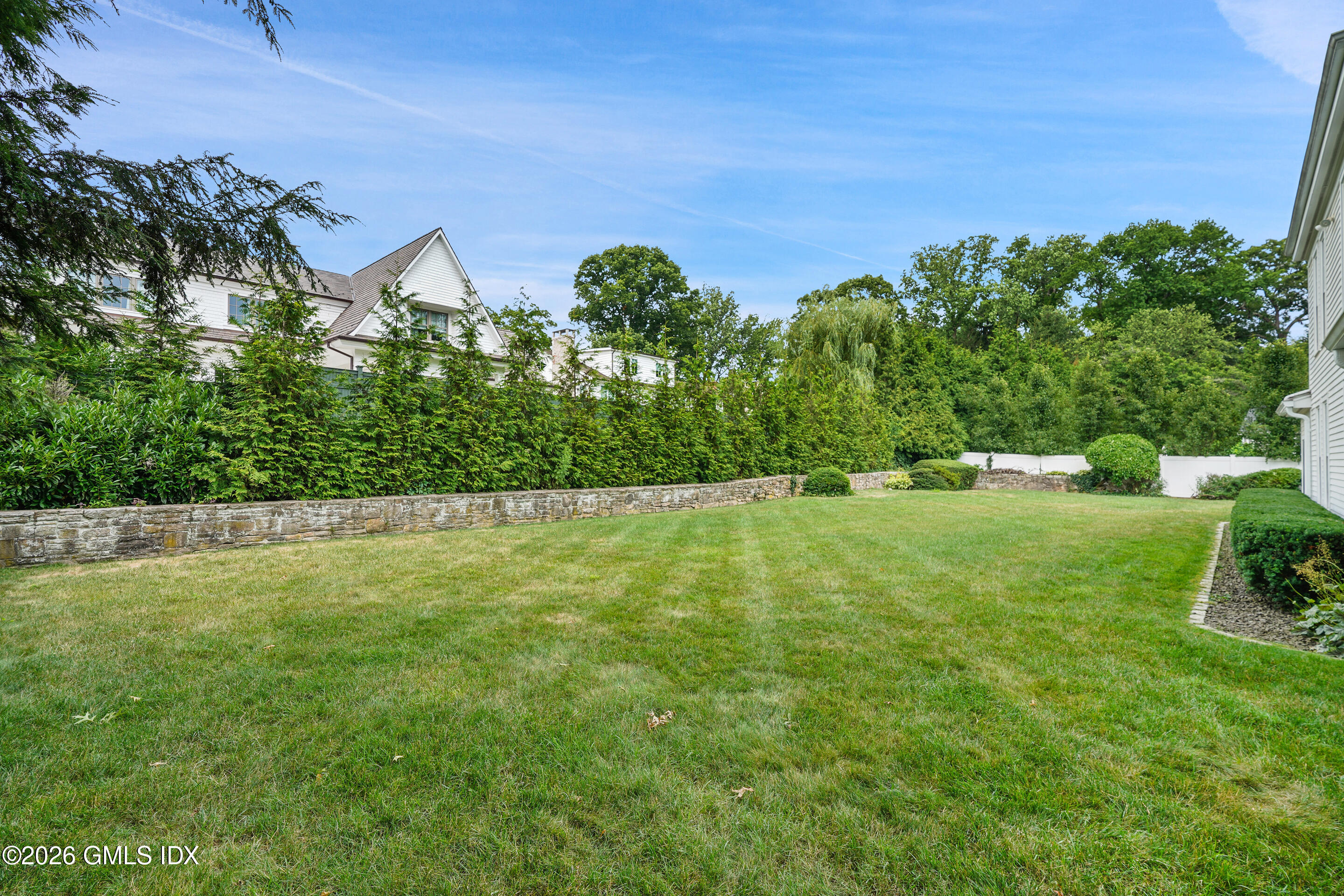 35 Owenoke Way Riverside, CT 06878 - Photo 28 of 33 DSC01058_1