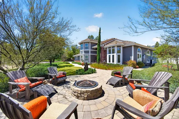 $2,550,000 | 550 Buckboard Lane, Ojai, CA 93023