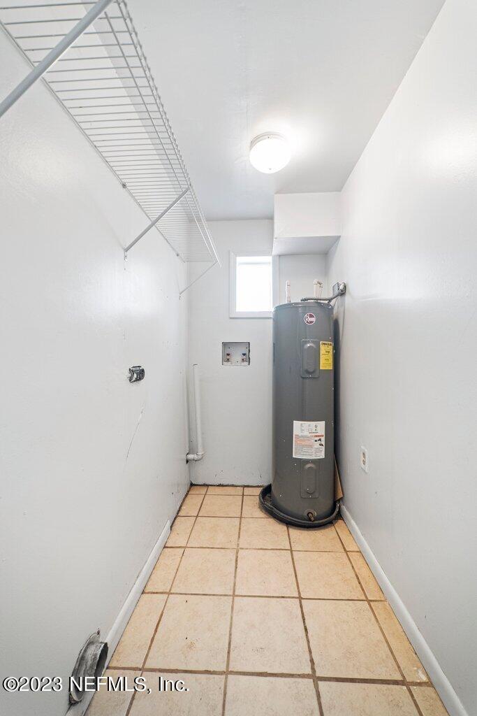 6147 Temple Road Jacksonville, FL 32217 - Photo 27 of 36 a view of a storage & utility room