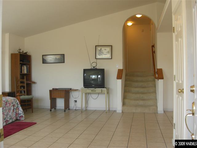 595 Talus Way Reno, NV 89503 - Photo 2 of 8 Photo 2