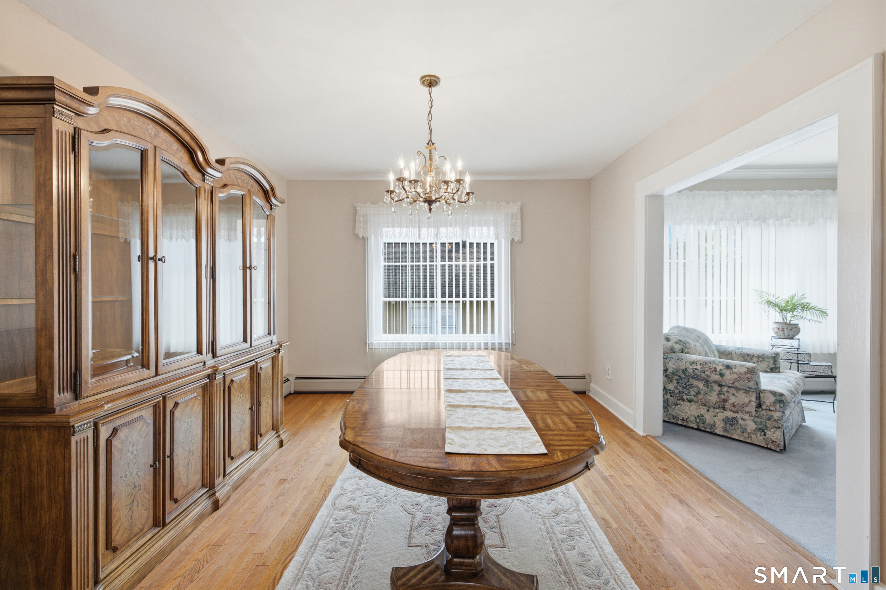 21 Culloden Road Stamford, CT 06902 - Photo 8 of 35 Unit 1 Dining Room