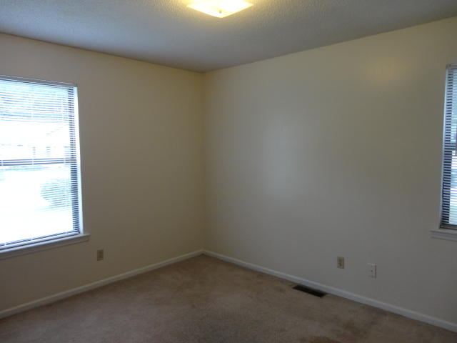 105 Nathan Road Summerville, SC 29486 - Photo 8 of 15 DSC06383