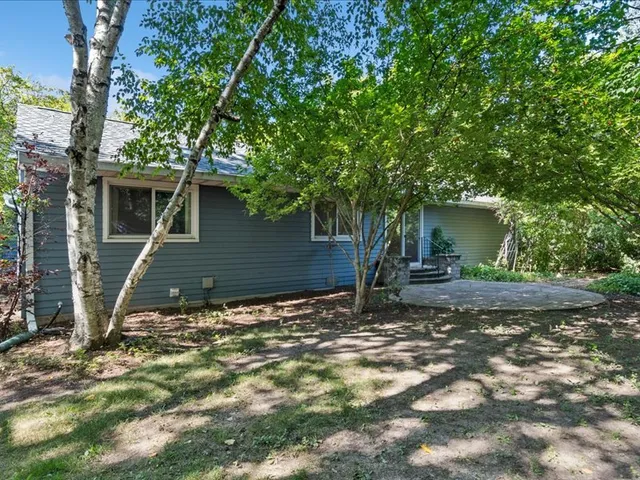 $380,000 | 1323 Auburn Avenue, Naperville, IL 60565