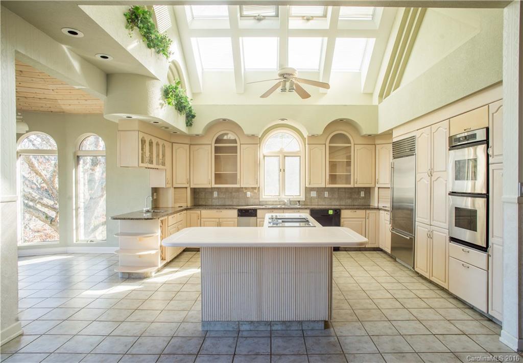 355 Spring Cove Road Waynesville, NC 28786 - Photo 8 of 24