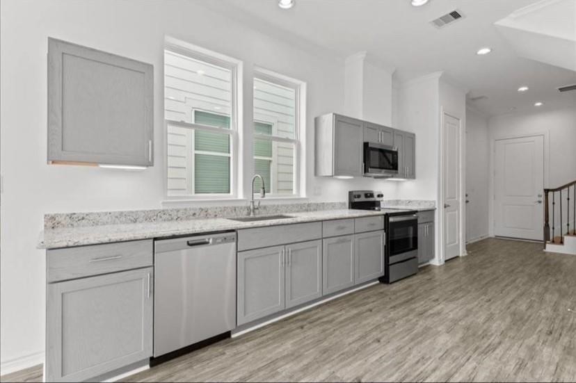 3249 Real Street, Unit A Houston, TX 77087 - Photo 7 of 20