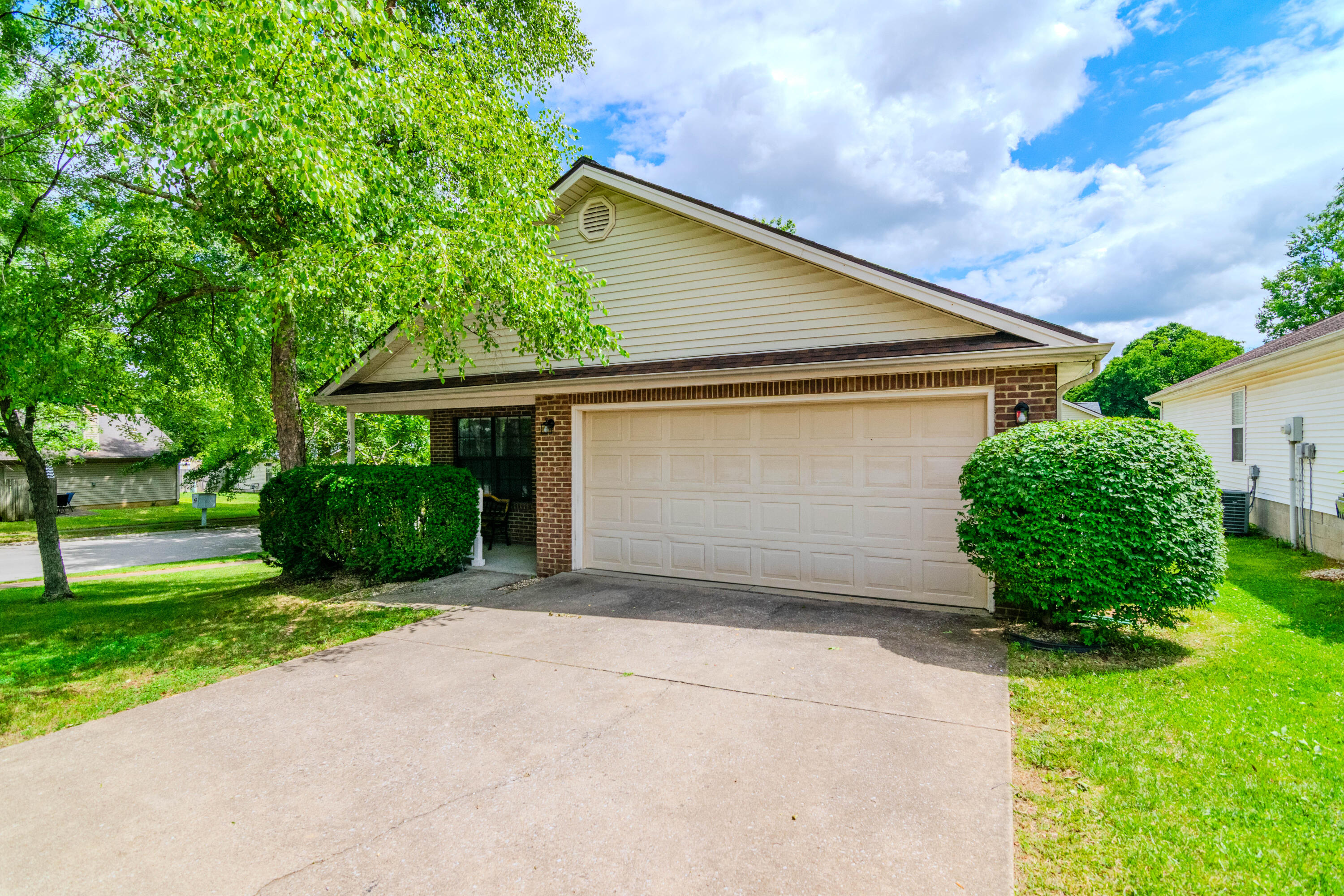 668 Kingsbury Road Lexington, KY 40509 - Photo 40 of 40 668Kingsbury-0090