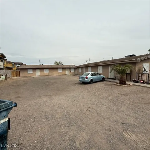 $1,300,000 | 425 East Merlayne Drive, Henderson, NV 89011