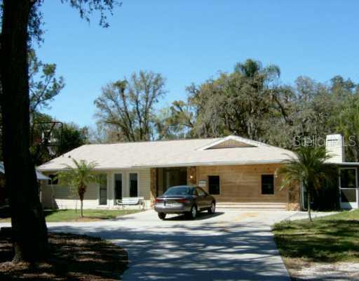 9906 Davis Road Tampa, FL 33637 - Photo 1 of 1 Exterior Front