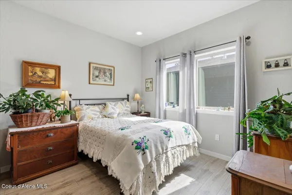 $895,000 | 2949 West Highway 54, Spirit Lake, ID 83869