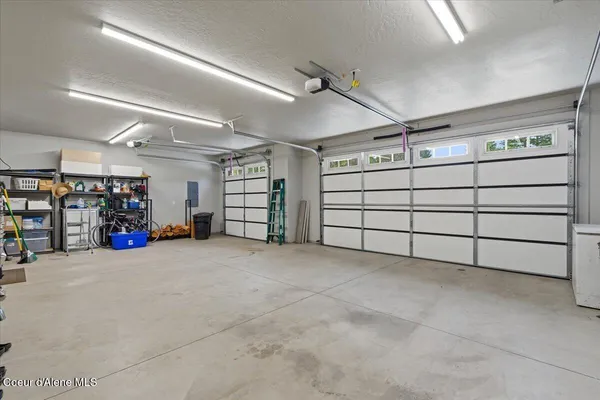 $895,000 | 2949 West Highway 54, Spirit Lake, ID 83869