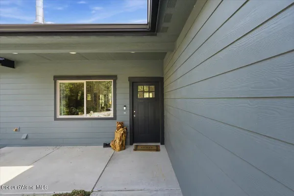 $895,000 | 2949 West Highway 54, Spirit Lake, ID 83869