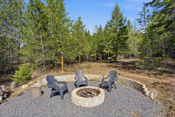 $895,000 | 2949 West Highway 54, Spirit Lake, ID 83869