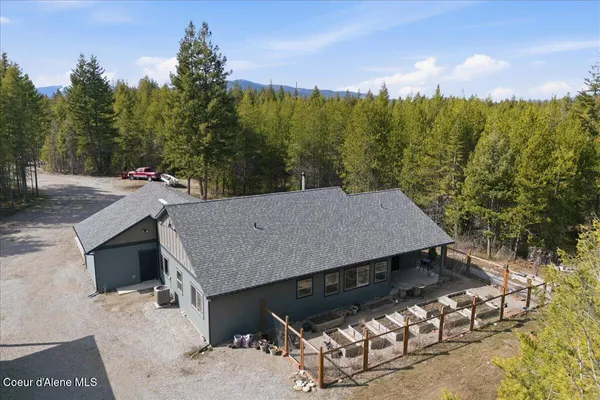 $895,000 | 2949 West Highway 54, Spirit Lake, ID 83869