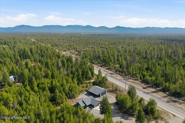 $895,000 | 2949 West Highway 54, Spirit Lake, ID 83869