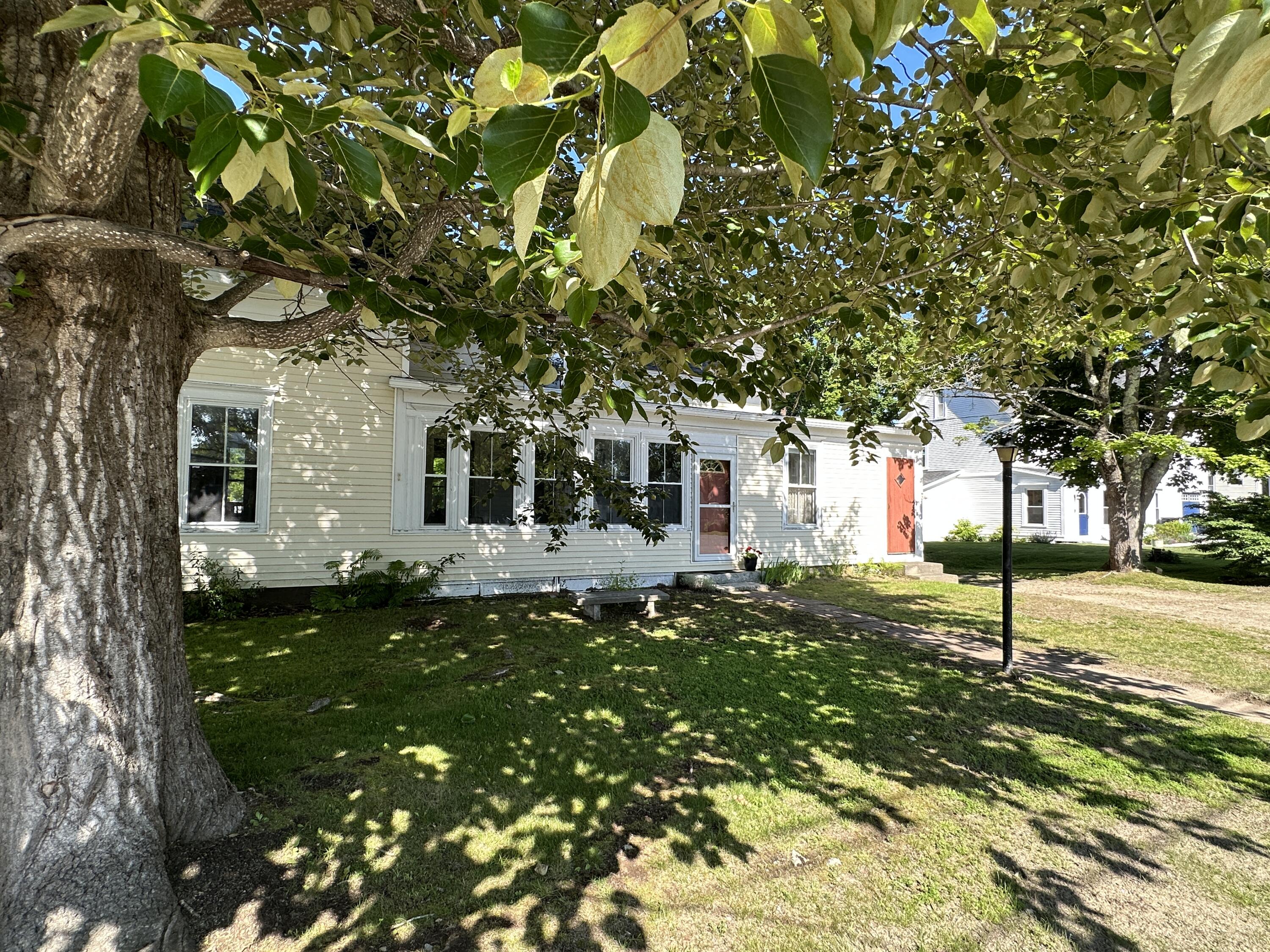 54 Main Street St. George, ME 04860 - Photo 8 of 62 .