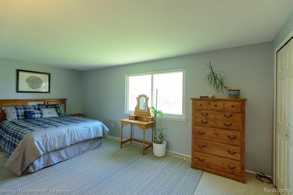 42556 Saltz Road Canton, MI 48187 - Photo 23 of 46 Gallery Image 23