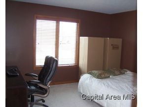 5208 Crane Drive Springfield, IL 62711 - Photo 13 of 23 Gallery Image 13
