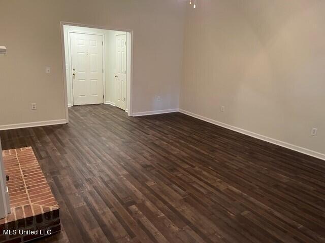 452 Treles Drive Madison, MS 39110 - Photo 3 of 7 10