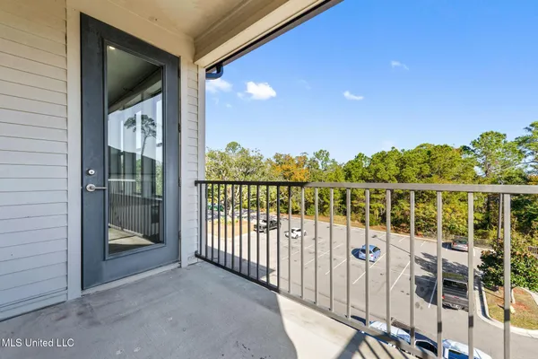 $225,000 | 2501 Bienville Boulevard, Unit 137, Ocean Springs, MS 39564