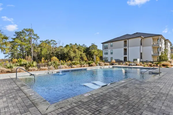 $225,000 | 2501 Bienville Boulevard, Unit 137, Ocean Springs, MS 39564