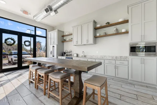 $225,000 | 2501 Bienville Boulevard, Unit 137, Ocean Springs, MS 39564