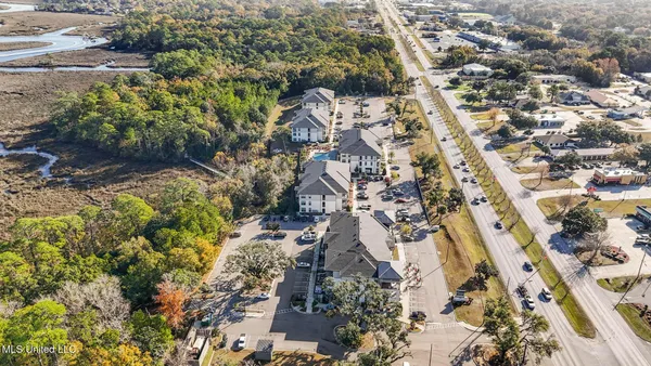 $225,000 | 2501 Bienville Boulevard, Unit 137, Ocean Springs, MS 39564