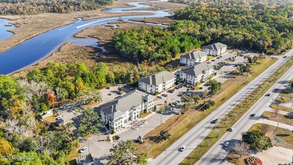 $225,000 | 2501 Bienville Boulevard, Unit 137, Ocean Springs, MS 39564