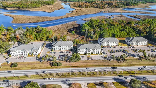 $225,000 | 2501 Bienville Boulevard, Unit 137, Ocean Springs, MS 39564