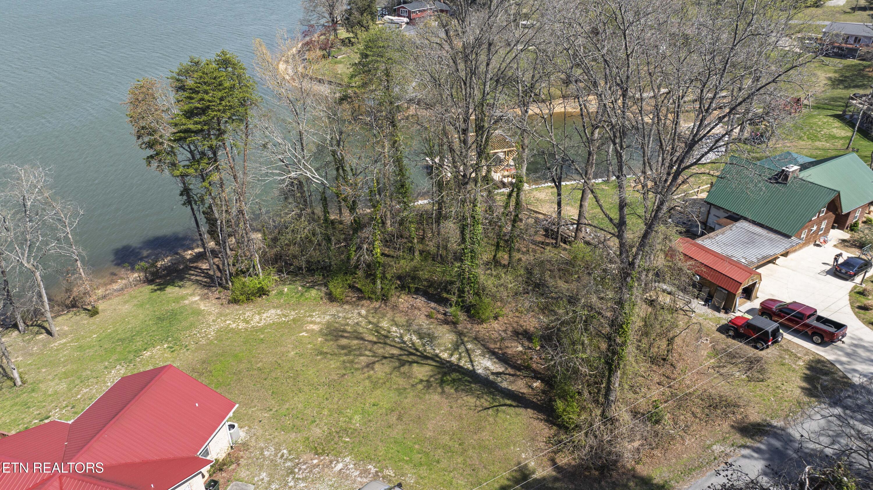 Hilltop Cir Spring Spring City, TN 37381 - Photo 3 of 18 01