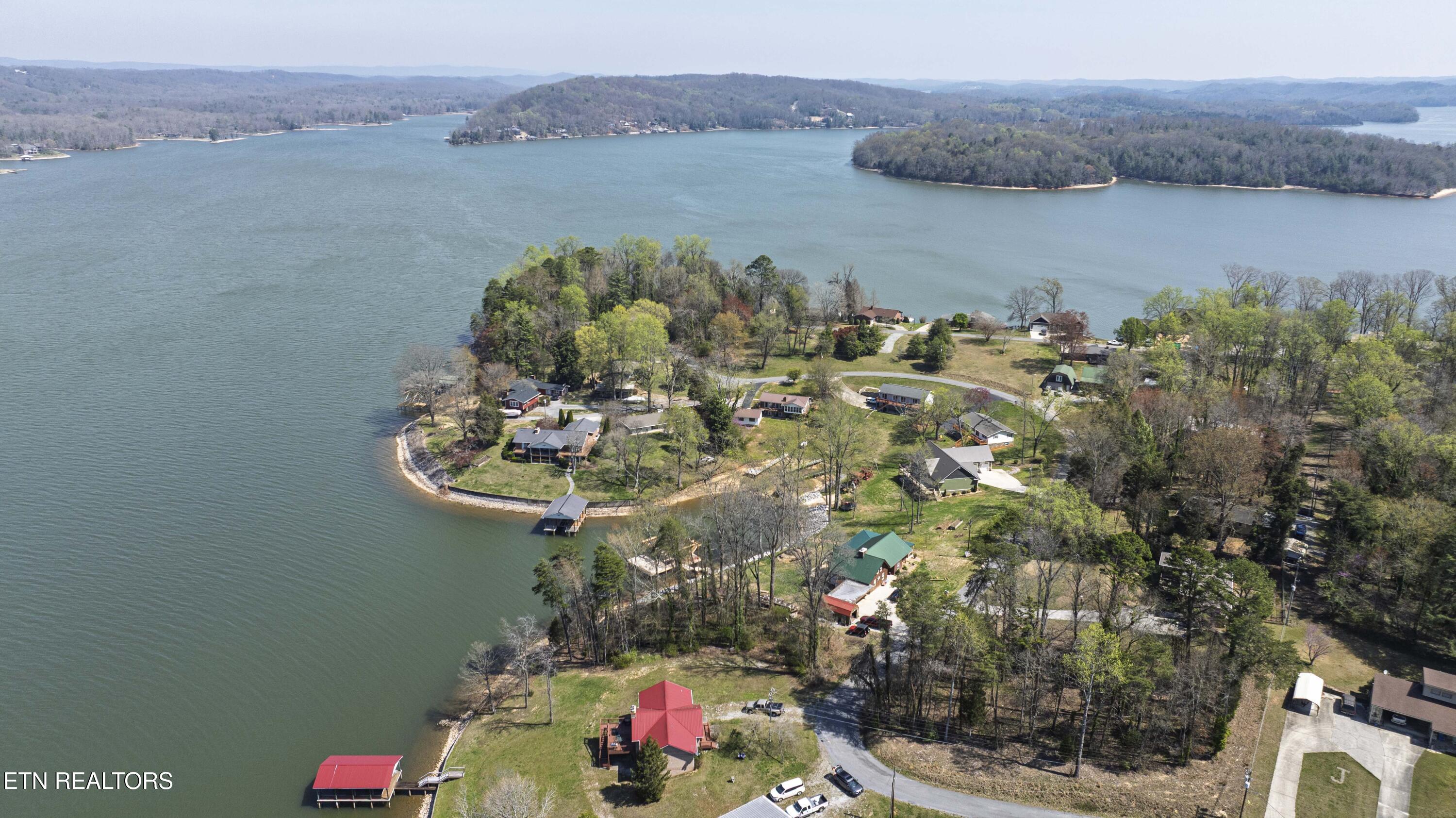 Hilltop Cir Spring Spring City, TN 37381 - Photo 7 of 18 09