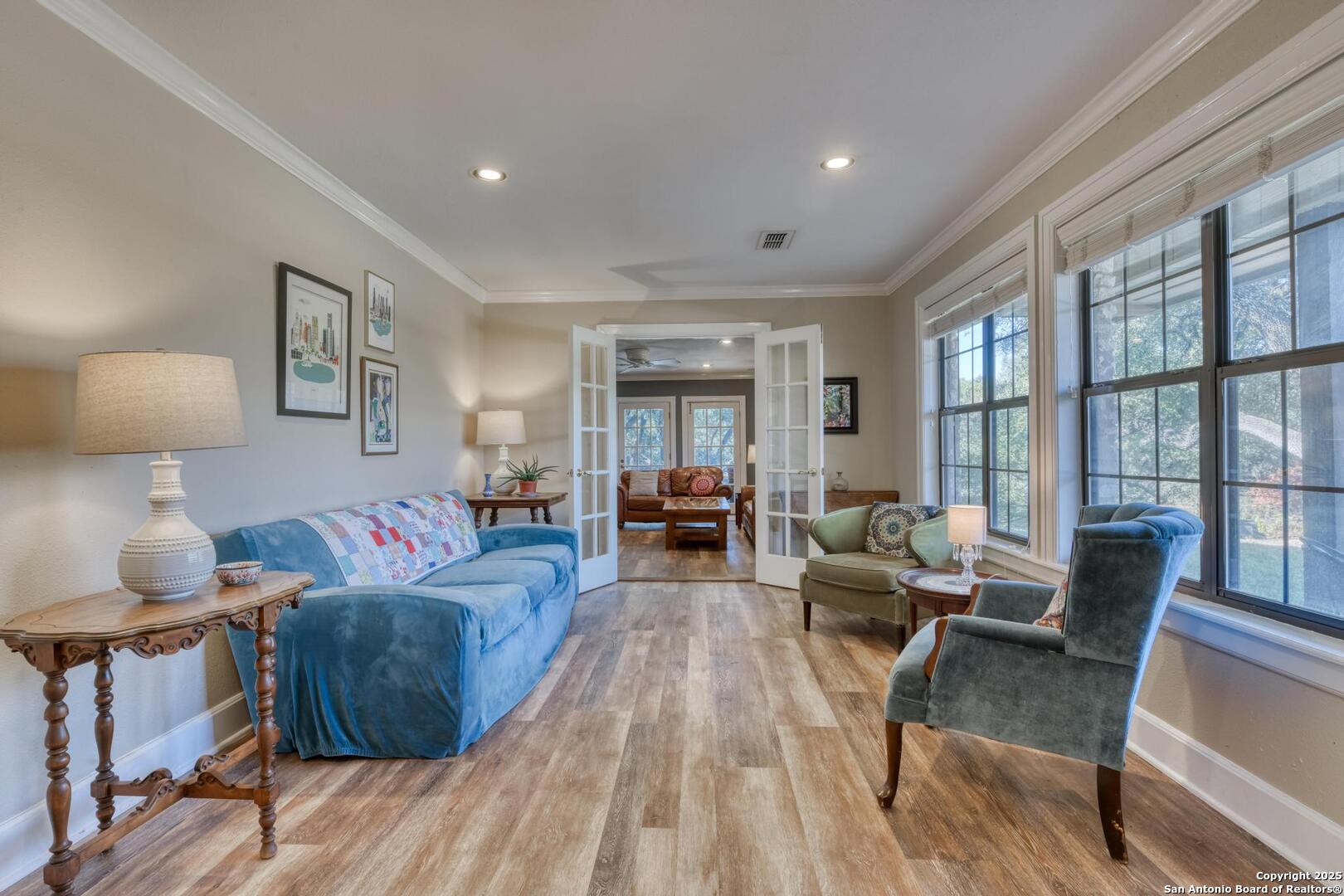 105 Shane Lane Boerne, TX 78006 - Photo 12 of 64 a living room with furniture and a table