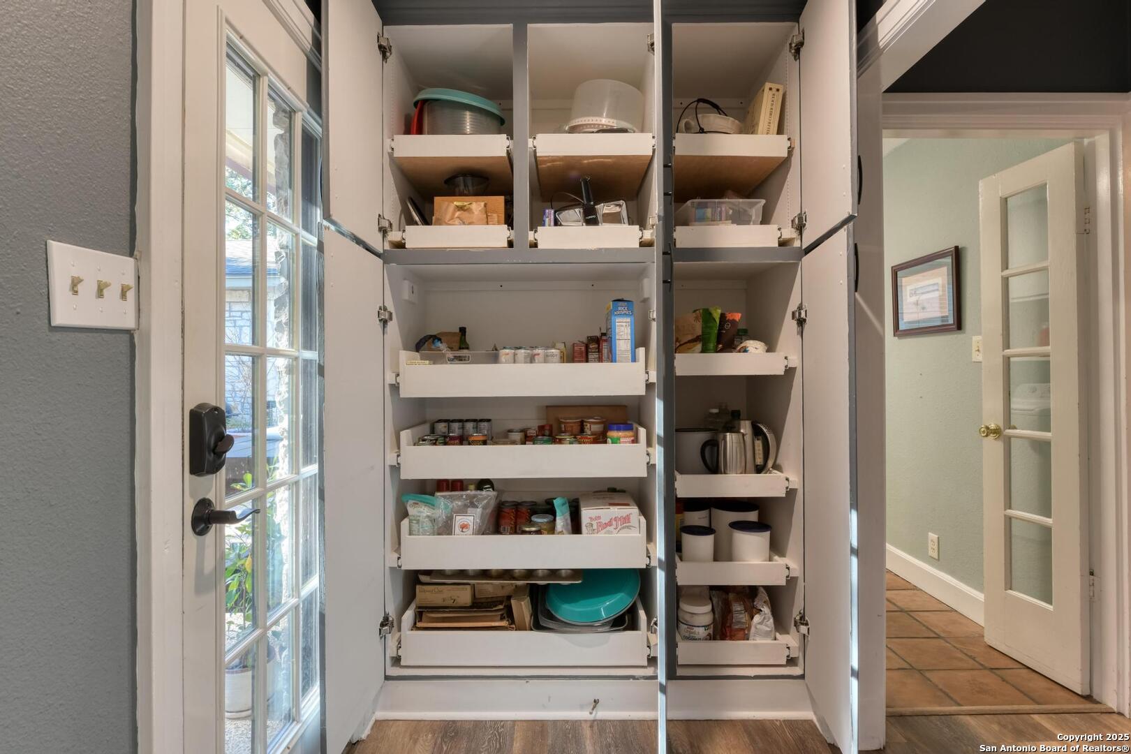 105 Shane Lane Boerne, TX 78006 - Photo 22 of 64