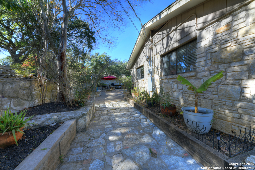 105 Shane Lane Boerne, TX 78006 - Photo 47 of 64