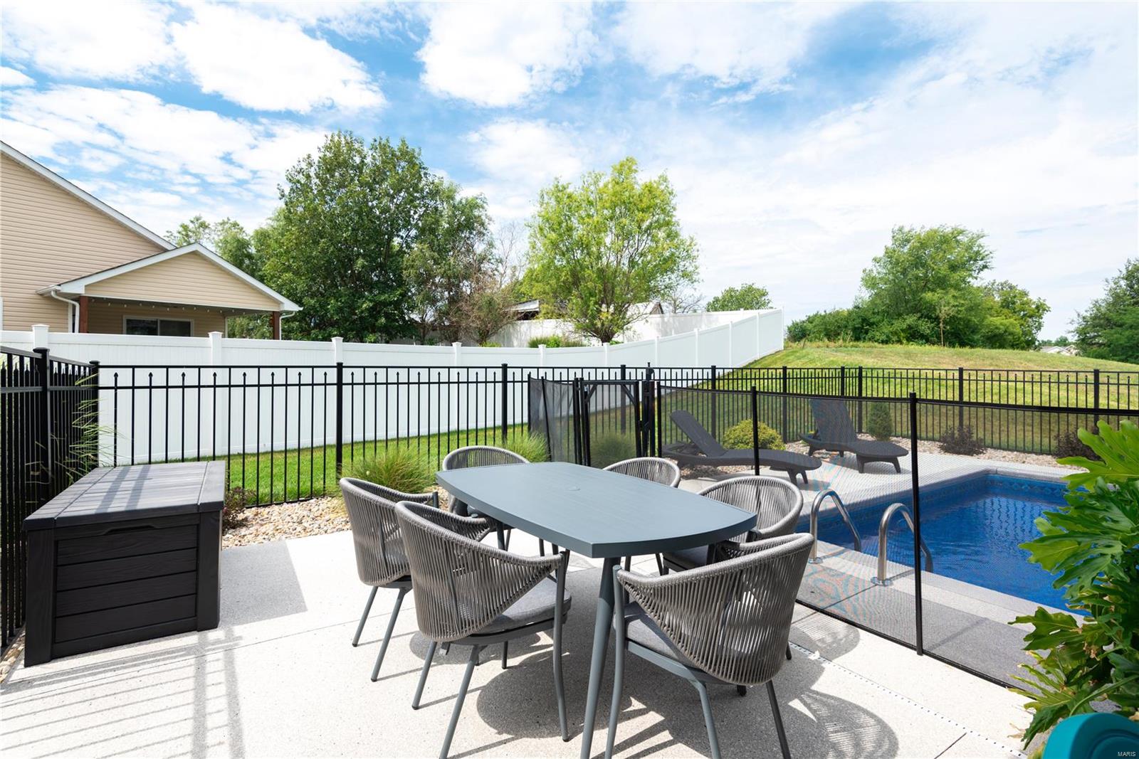 1447 Bridgehampton Road Troy, IL 62294 - Photo 22 of 30 Gallery Image 22