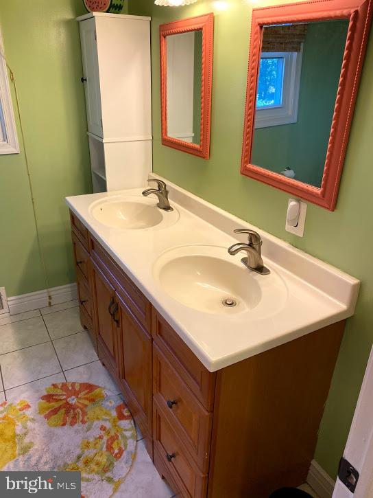 638 Ridgeview Road Hockessin, DE 19707 - Photo 3 of 7 Gallery Image 3