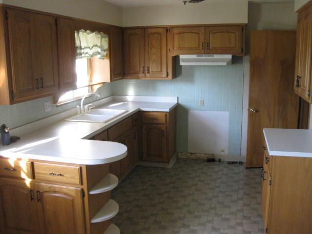 3140 Whitehead Road Columbus, OH 43204 - Photo 3 of 14 Gallery Image 3