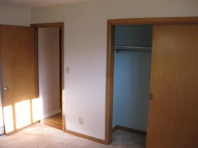 3140 Whitehead Road Columbus, OH 43204 - Photo 10 of 14 Gallery Image 10