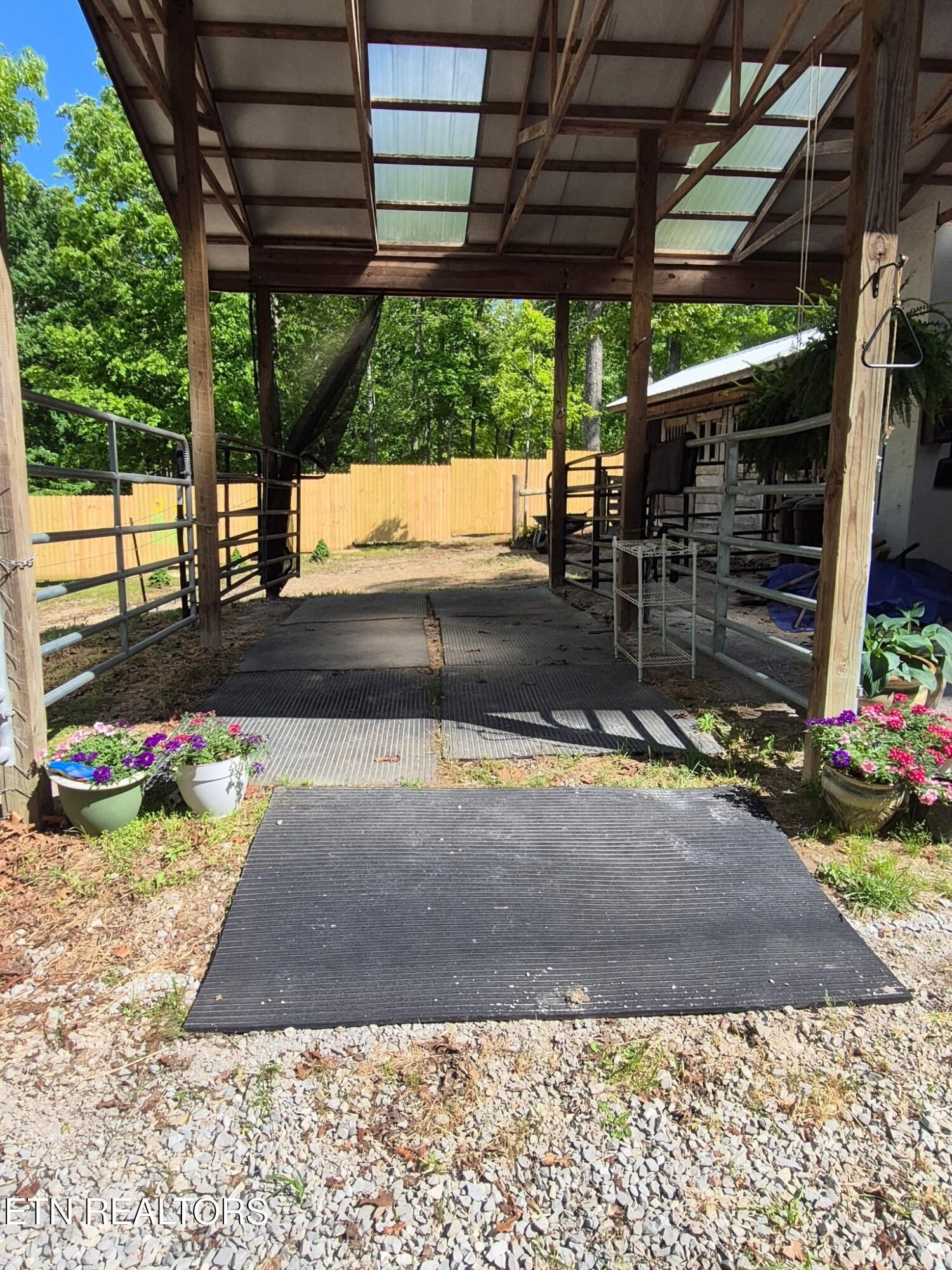 101 Ridge Point Road Jamestown, TN 38556 - Photo 45 of 58