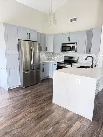 $3,500 | 8419 Garden Gate Place, Boca Raton, FL 33433