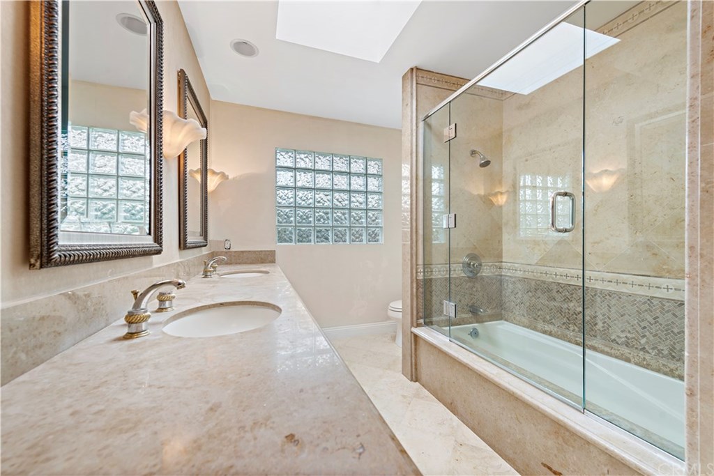 147 Monarch Bay Drive Dana Point, CA 92629 - Photo 17 of 21