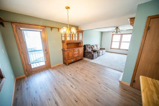 $269,900 | 911 North Main Street, Stewartville, MN 55976