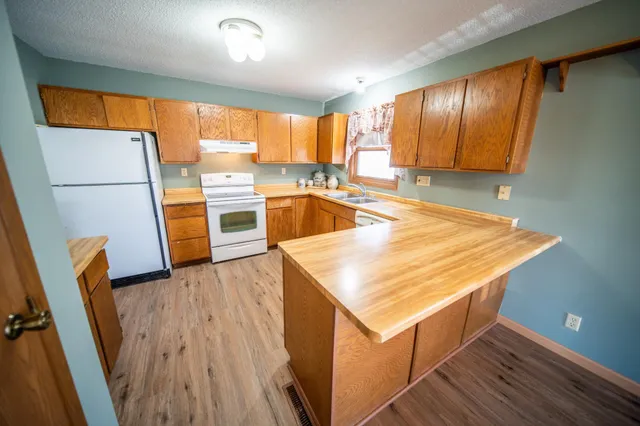 $269,900 | 911 North Main Street, Stewartville, MN 55976