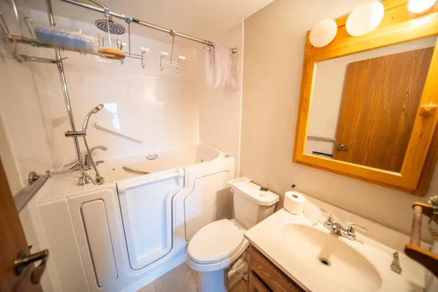 $269,900 | 911 North Main Street, Stewartville, MN 55976