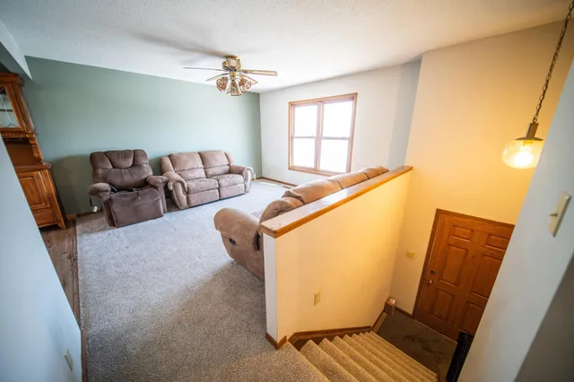 $269,900 | 911 North Main Street, Stewartville, MN 55976