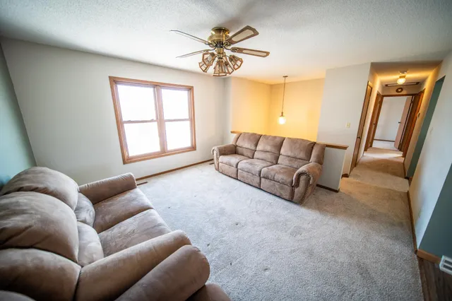 $269,900 | 911 North Main Street, Stewartville, MN 55976