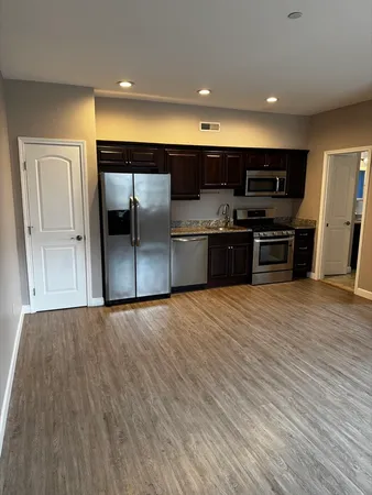 $1,875 | 17 Wilson Street, Unit 2, Chelmsford, MA 01824